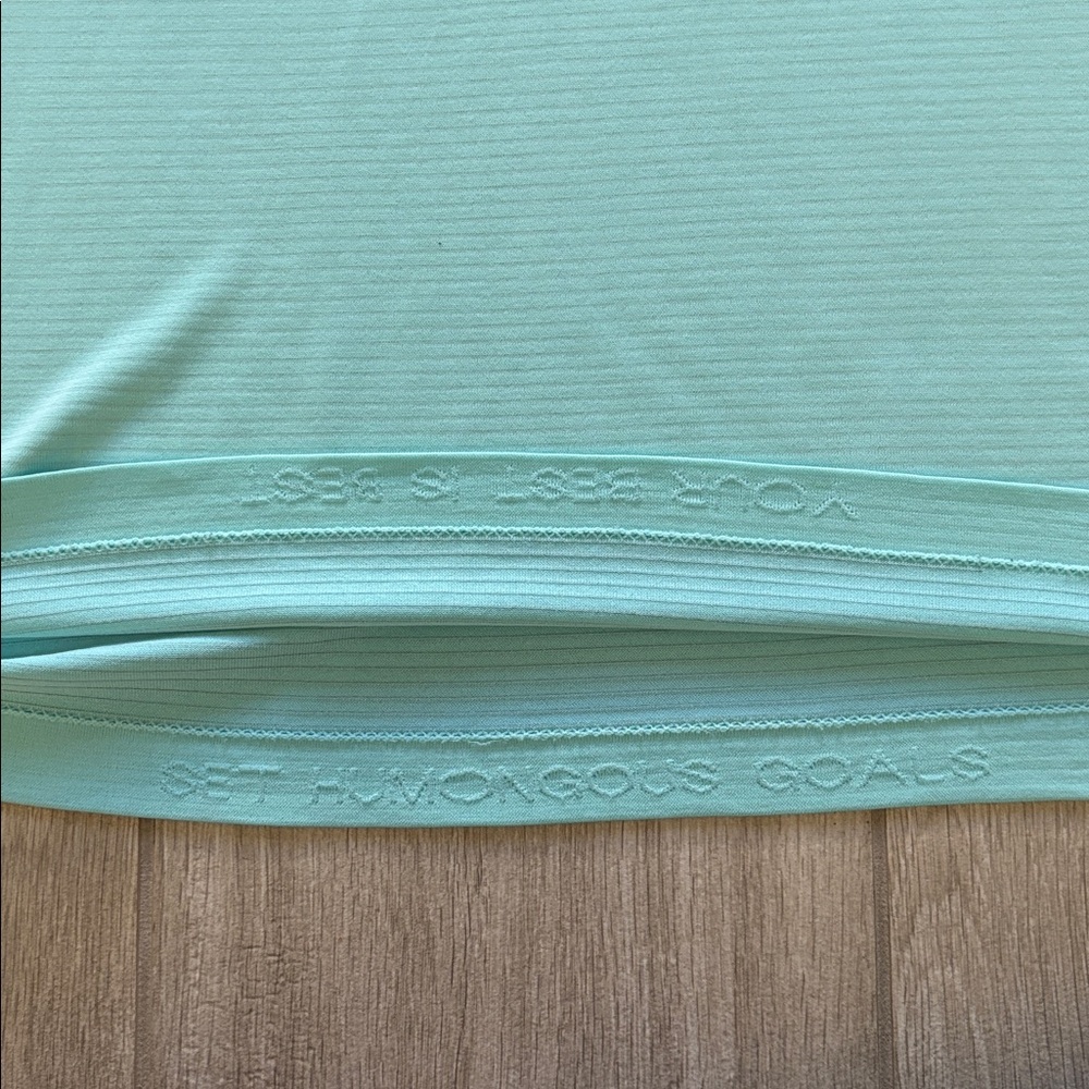 Lululemon Light Blue Short Sleeve Athletic Top Size 12 - Picture 10 of 11